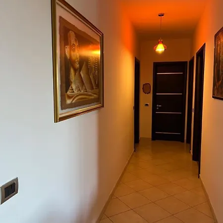 Whole Flat Near Daire Shkodër