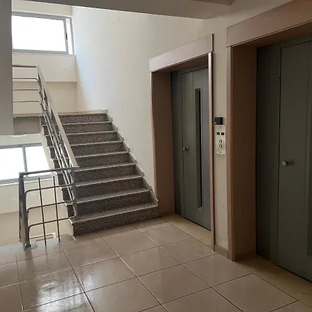 Whole Flat Near شقة شكودر